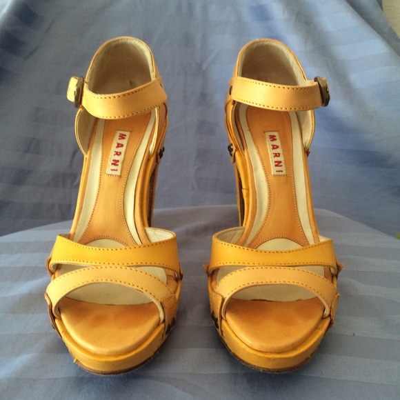 Marni Yellow Chunky Platform Sandals - Picture 2 of 8